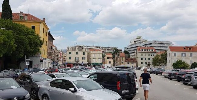 Czy w Chorwacji łatwo zaparkować w centrum miasta?